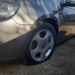 Isečene gume na autu aktivistkinji sa Aleksinačkog Rudnika