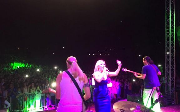 Goca Tržan fenomenalnim koncertom oduševila publiku u Aleksincu