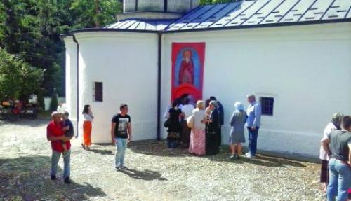 U toku meseca manastir poseti i 35.000 ljudi Foto Ivana Anđelković