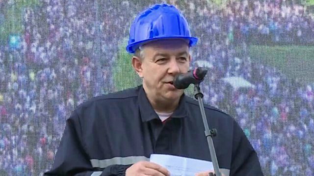 Небојша Станојевић на протесту “Србија против насиља”: „Ми, рудари, знамо како је када се навикнеш на мрак“