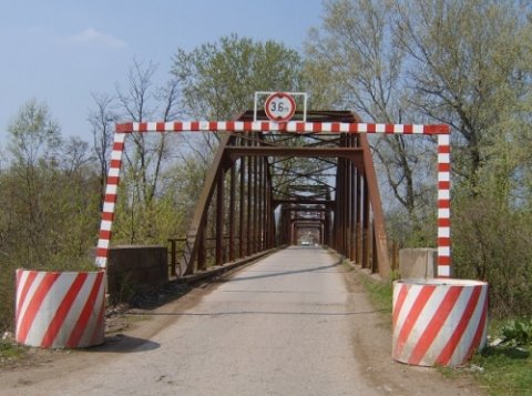 Рехабилитација моста на Јужној Морави у Тешици