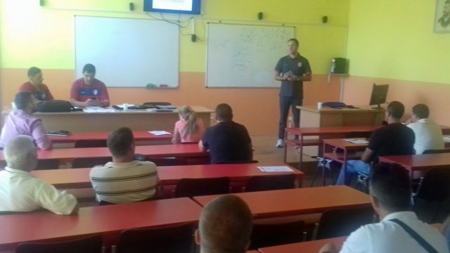 Фудбалски семинар за Ц лиценцу у Алексинцу