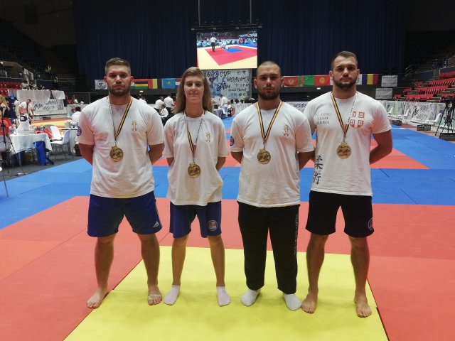Алексинац добио три шампиона Балкана и првакињу на Светском купу у Букурешту