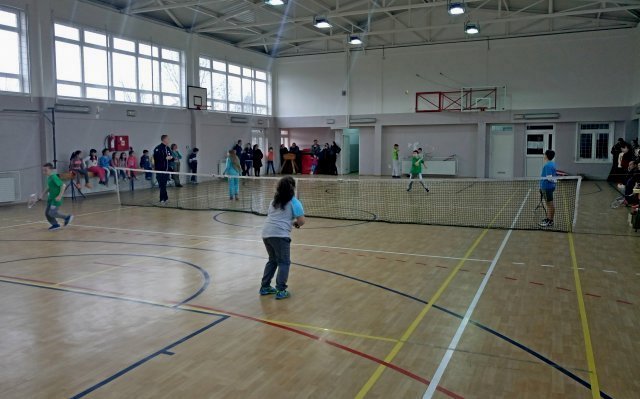 У Трњану одржано Првенство у тенису за ученике основних школа