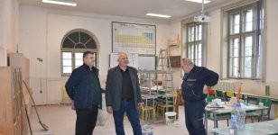 Rekonstrukcija OŠ "Ljupče Nikolić": Predsednik opštine obišao radove