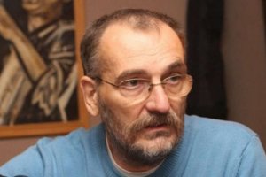 Siniša Kovačević poštom vraća nagradu Aleksinačkom festivalu