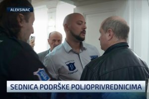 Obezbeđenje pokušalo da spreči ulazak poljoprivrednika u salu