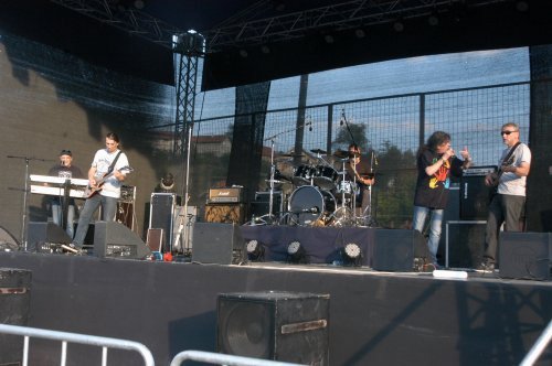 Концерт нишке групе „Кербер“ на „Ташу“ у Алексинцу
