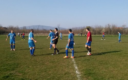 Фудбал: Резултати 8. кола Зоне, 7. кола Нишавске и 6. кола Општинске лиге